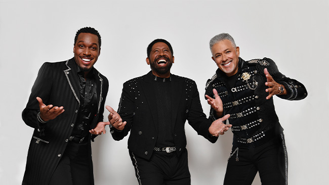 The Commodores Live