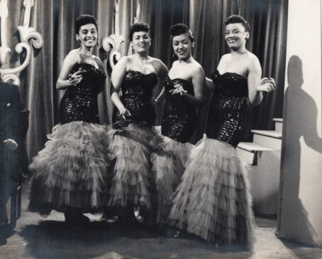 VOCESOmara: Cuba's Legendary Diva
Omara Portuondo (far left) with the Cuarteto D'Aida
