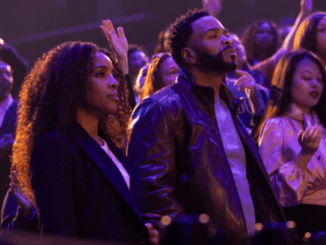 Kelly Rowland and Clifford (Method Man) Smith stars in Relationship Goals